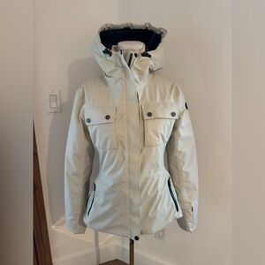 Erin Snow brand women’s ski jacket color off white size 6